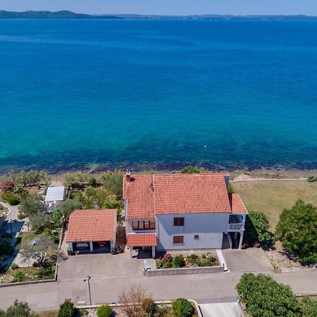 Family Friendly Seaside Apartments Kozino, Zadar - 5756 Petrčane Kültér fotó